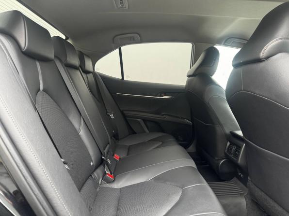 Toyota Camry VIII (XV70) Рестайлинг с пробегом 2021 года, цена 2 728 000 рублей, 78750 км, седан, Автокод Объявления
