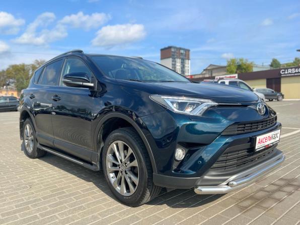 Toyota RAV4 IV (XA40) Рестайлинг с пробегом 2019 года, цена 3 190 000 рублей, 36520 км, внедорожник, Автокод Объявления