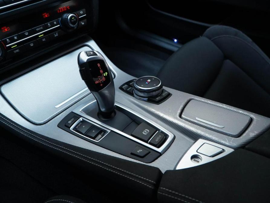 BMW 5 серии VI (F10/F11/F07) Рестайлинг Москва  - изображение 18