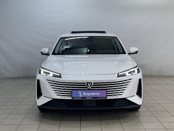 Changan Lamore с пробегом 2023 года, цена 1 950 000 рублей, 23020 км, седан, Автокод Объявления