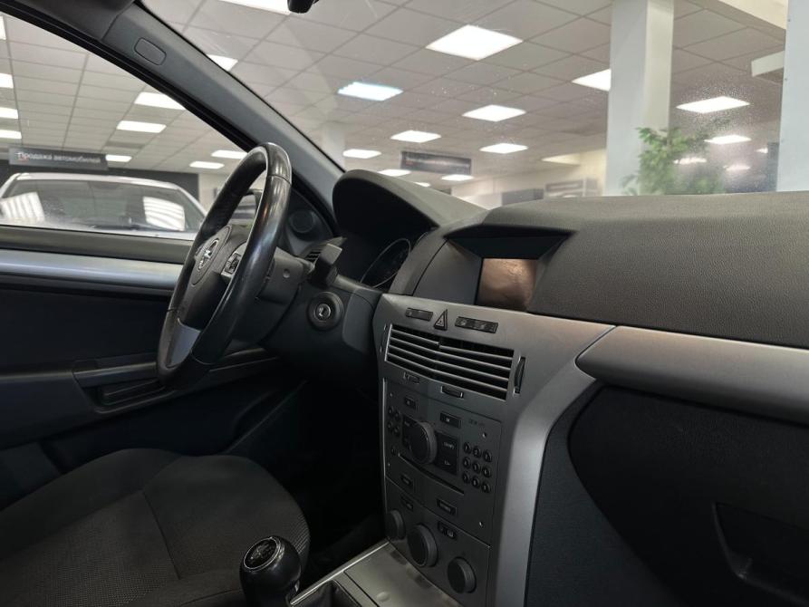 Opel Astra H Рестайлинг Москва  - изображение 12