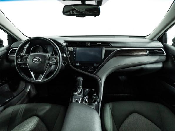 Toyota Camry VIII (XV70) с пробегом 2019 года, цена 2 379 700 рублей, 110672 км, седан, Автокод Объявления
