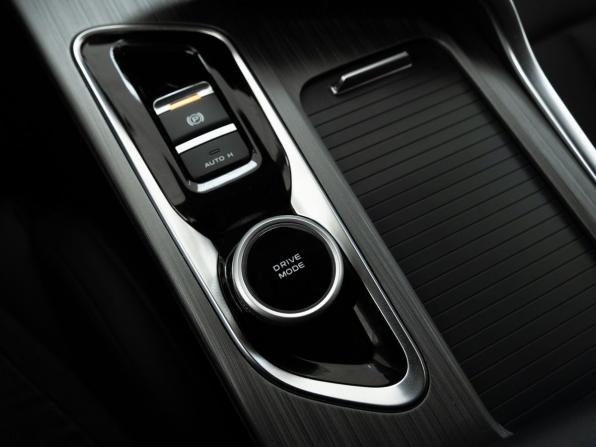 Changan UNI-T I с пробегом 2023 года, цена 2 288 000 рублей, 44000 км, внедорожник, Автокод Объявления
