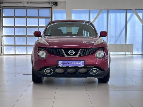 Nissan Juke I с пробегом 2012 года, цена 1 099 000 рублей, 108727 км, внедорожник, Автокод Объявления