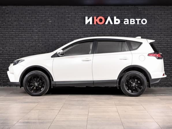 Toyota RAV4 IV (XA40) Рестайлинг с пробегом 2016 года, цена 2 200 000 рублей, 199822 км, внедорожник, Автокод Объявления