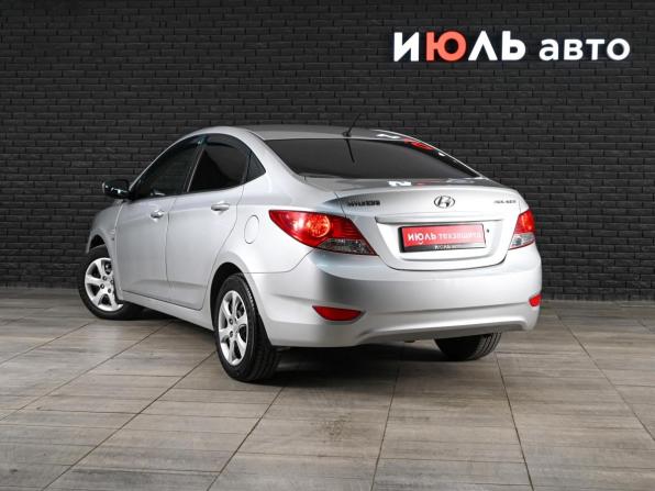 Hyundai Solaris I с пробегом 2013 года, цена 820 000 рублей, 146939 км, седан, Автокод Объявления