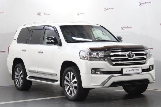 Toyota Land Cruiser 200 Series Рестайлинг 2 с пробегом 2018 года, цена 8 000 000 рублей, 63175 км, внедорожник, Автокод Объявления