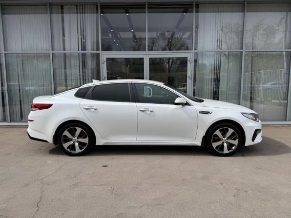 Kia Optima IV Рестайлинг с пробегом 2020 года, цена 2 450 000 рублей, 69170 км, седан, Автокод Объявления