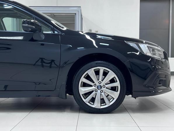 Subaru Legacy VI Рестайлинг с пробегом 2018 года, цена 2 230 000 рублей, 97892 км, седан, Автокод Объявления