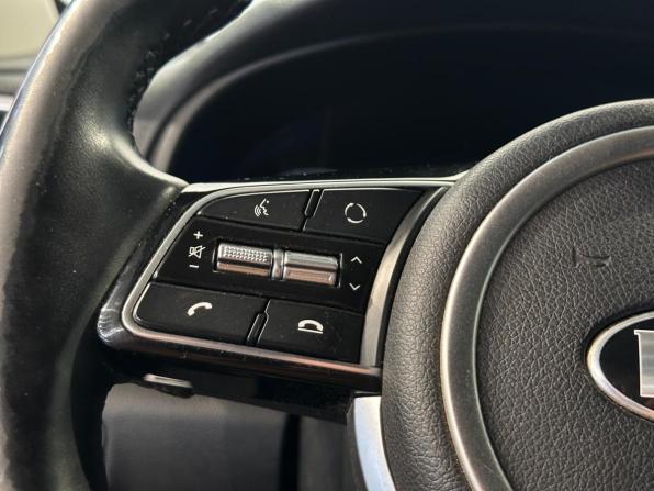 Kia Sportage IV Рестайлинг с пробегом 2019 года, цена 2 345 000 рублей, 101781 км, внедорожник, Автокод Объявления