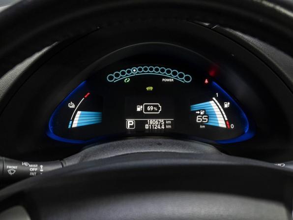 Nissan Leaf I (ZE0/AZE0) с пробегом 2017 года, цена 779 000 рублей, 180423 км, хэтчбек, Автокод Объявления