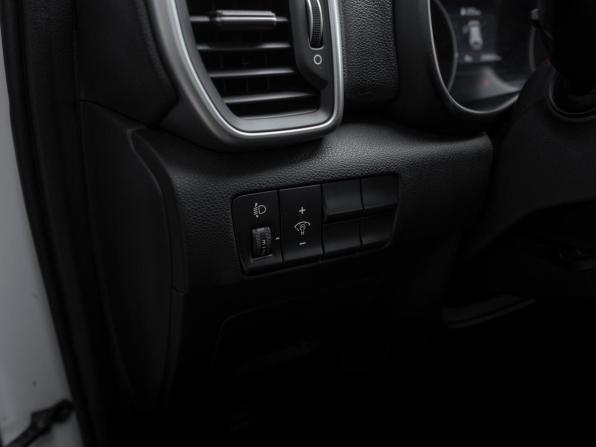 Kia Sportage IV Рестайлинг с пробегом 2018 года, цена 1 755 000 рублей, 208020 км, внедорожник, Автокод Объявления