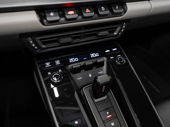Porsche 911 VIII (992) с пробегом 2020 года, цена 16 900 000 рублей, 31951 км, купе, Автокод Объявления
