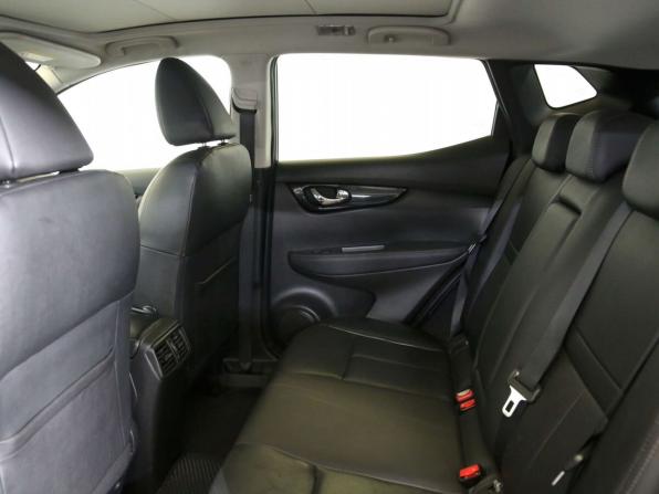 Nissan Qashqai II с пробегом 2014 года, цена 1 175 000 рублей, 210253 км, внедорожник, Автокод Объявления