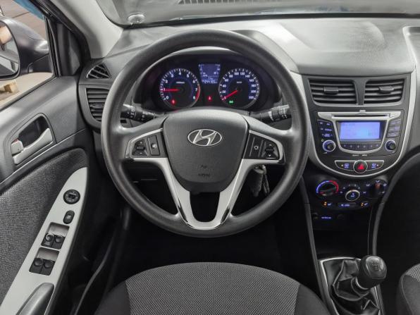 Hyundai Solaris I с пробегом 2012 года, цена 589 000 рублей, 244165 км, седан, Автокод Объявления