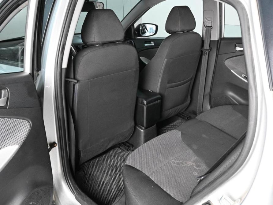 Hyundai Solaris I Ростов-на-Дону  - изображение 11