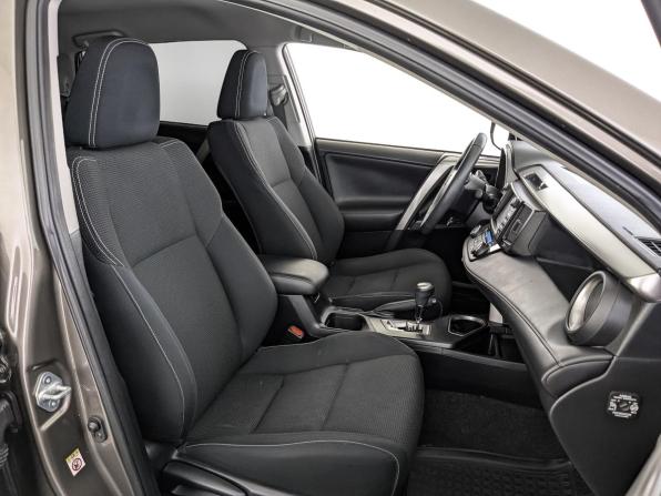 Toyota RAV4 IV (XA40) Рестайлинг с пробегом 2016 года, цена 2 055 000 рублей, 114602 км, внедорожник, Автокод Объявления