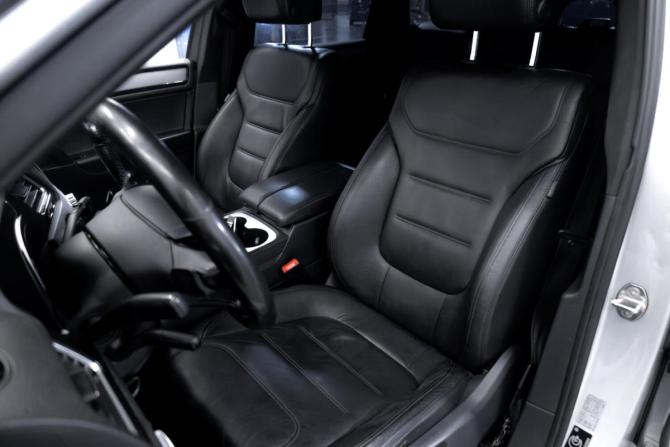 Volkswagen Touareg II с пробегом 2012 года, цена 2 050 000 рублей, 214628 км, внедорожник, Автокод Объявления