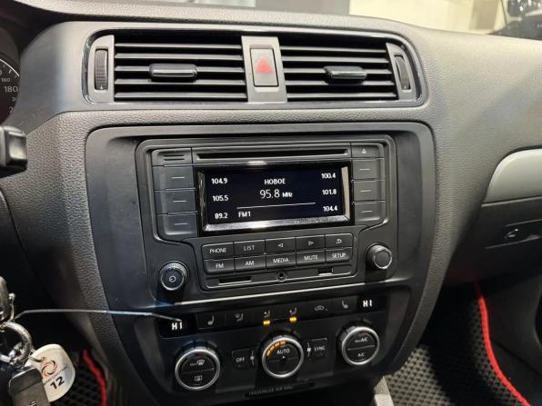 Volkswagen Jetta VI с пробегом 2012 года, цена 745 000 рублей, 246664 км, седан, Автокод Объявления