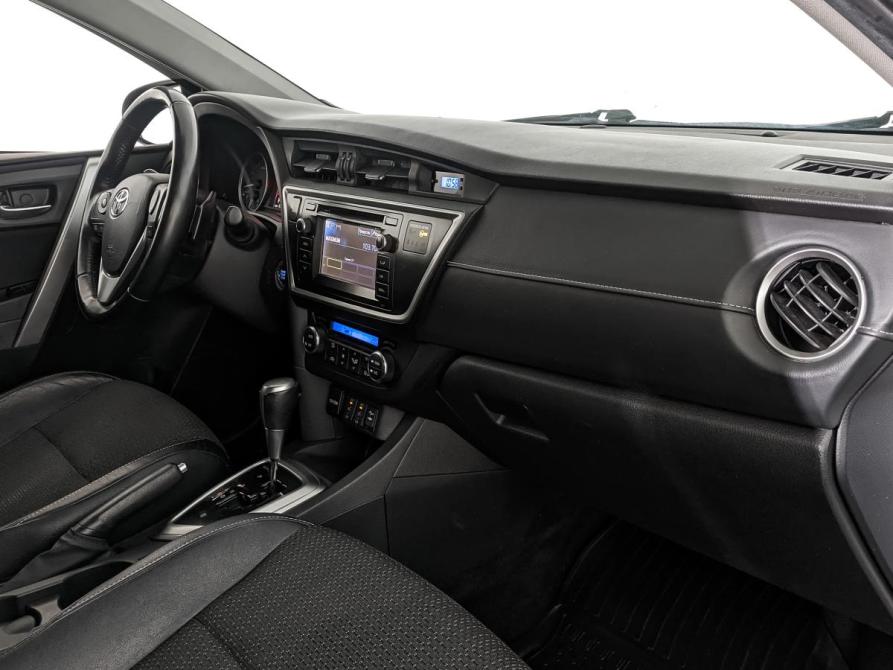 Toyota Auris II Москва  - изображение 13