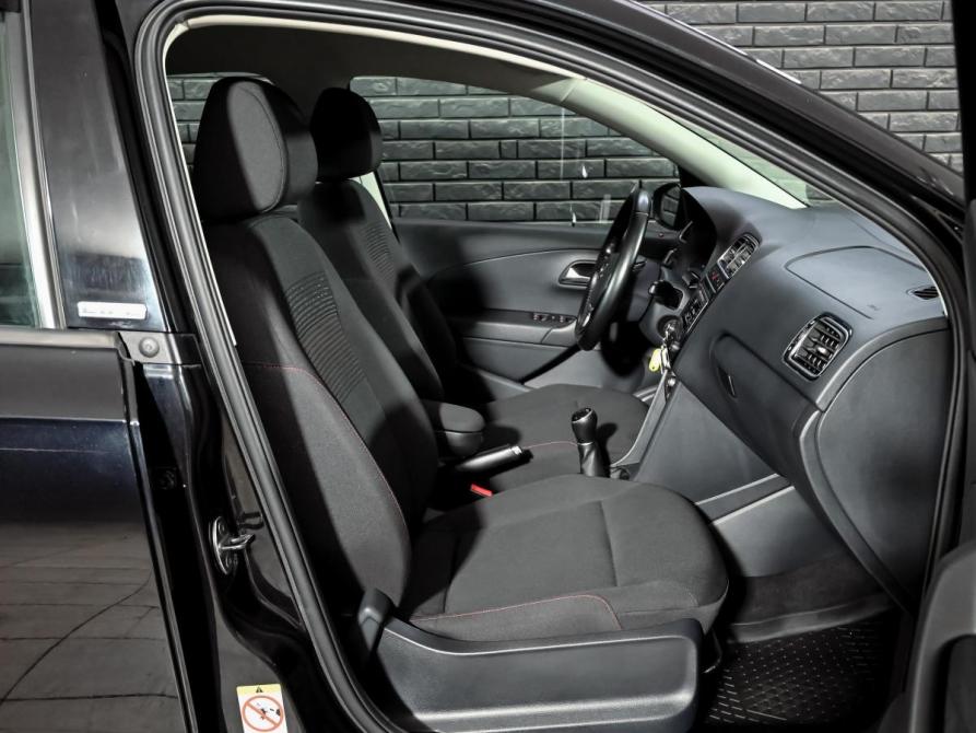 Volkswagen Polo V Рестайлинг Екатеринбург  - изображение 11