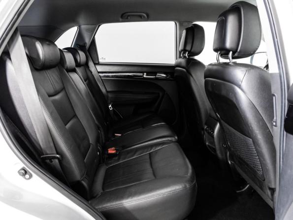 Kia Sorento II Рестайлинг с пробегом 2013 года, цена 1 549 000 рублей, 288394 км, внедорожник, Автокод Объявления