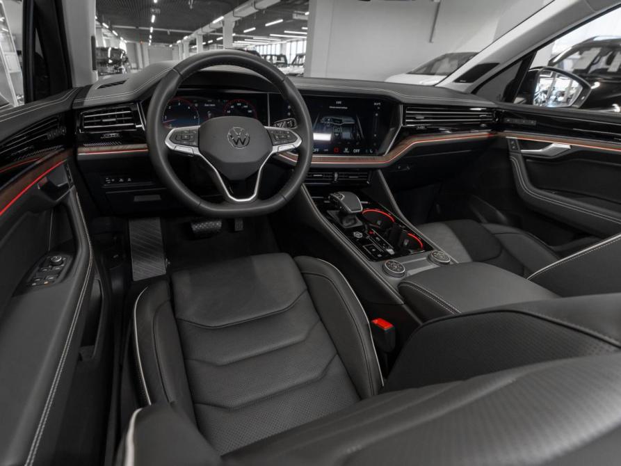 Volkswagen Touareg III Рестайлинг Москва  - изображение 7