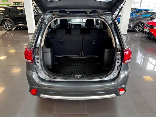 Mitsubishi Outlander III Рестайлинг 2 с пробегом 2017 года, цена 1 825 000 рублей, 144764 км, внедорожник, Автокод Объявления