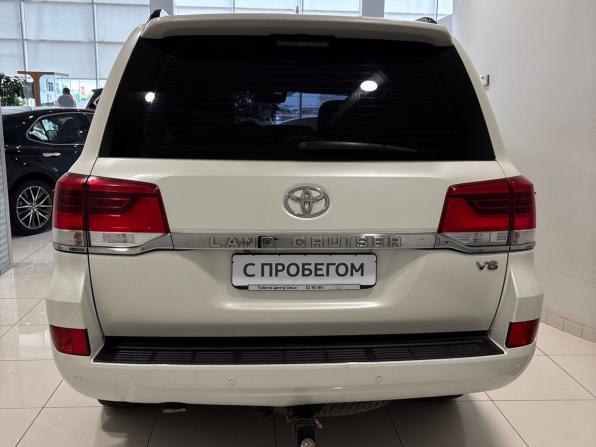 Toyota Land Cruiser 200 Series Рестайлинг 2 с пробегом 2017 года, цена 5 300 000 рублей, 200154 км, внедорожник, Автокод Объявления