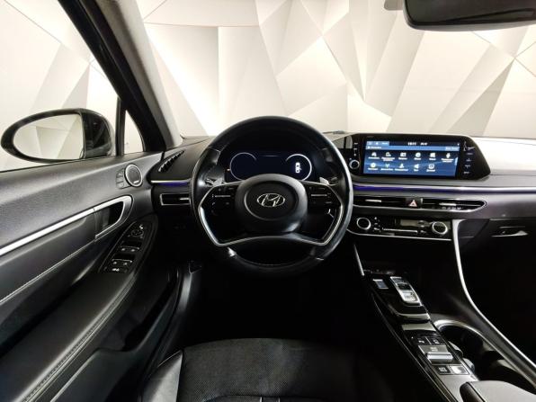 Hyundai Sonata VIII (DN8) с пробегом 2020 года, цена 2 275 000 рублей, 131739 км, седан, Автокод Объявления