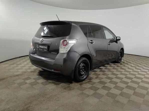 Toyota Verso I с пробегом 2011 года, цена 900 000 рублей, 306977 км, компактвэн, Автокод Объявления