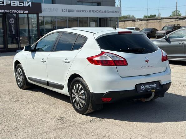 Renault Megane III Рестайлинг 2 с пробегом 2014 года, цена 768 000 рублей, 194041 км, хэтчбек, Автокод Объявления