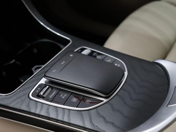 Mercedes-Benz GLC I (X253) Рестайлинг с пробегом 2022 года, цена 4 300 000 рублей, 56624 км, внедорожник, Автокод Объявления