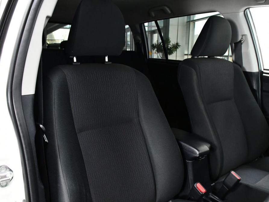 Toyota Corolla XI (E160 E170) Рестайлинг 2 Новосибирск  - изображение 21