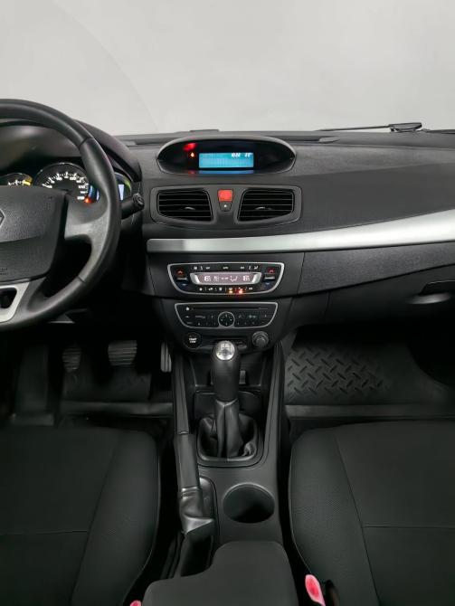 Renault Fluence I Москва  - изображение 12
