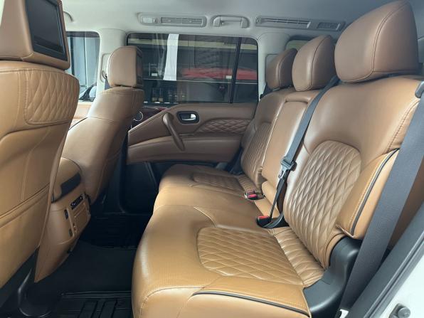 Infiniti QX80 I Рестайлинг 2 с пробегом 2018 года, цена 4 050 000 рублей, 219500 км, внедорожник, Автокод Объявления