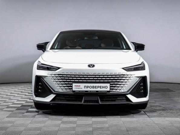 Changan UNI-V I с пробегом 2023 года, цена 2 250 000 рублей, 57856 км, лифтбек, Автокод Объявления