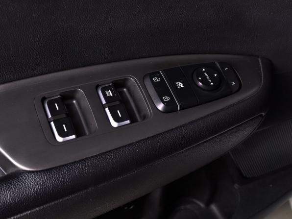 Kia Optima IV Рестайлинг с пробегом 2018 года, цена 1 899 000 рублей, 102494 км, седан, Автокод Объявления