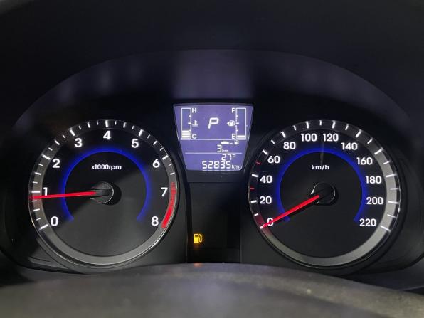 Hyundai Solaris I Рестайлинг с пробегом 2016 года, цена 1 299 000 рублей, 52816 км, седан, Автокод Объявления