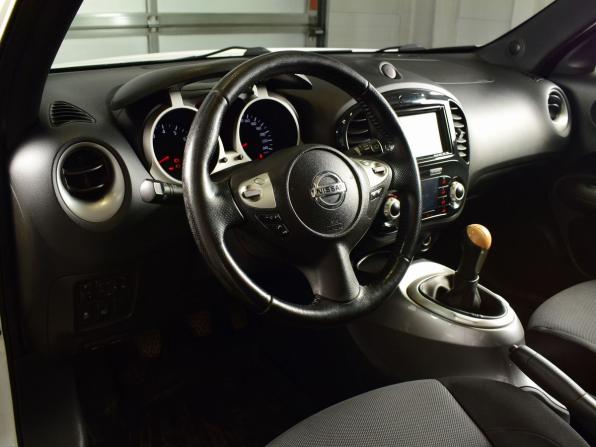 Nissan Juke I с пробегом 2012 года, цена 899 995 рублей, 180826 км, внедорожник, Автокод Объявления