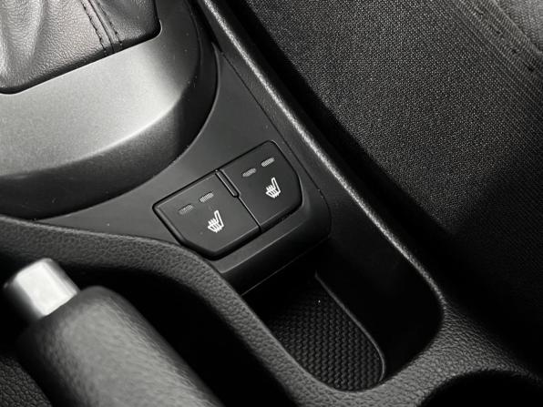 Kia Rio III Рестайлинг с пробегом 2016 года, цена 1 149 900 рублей, 94369 км, хэтчбек, Автокод Объявления