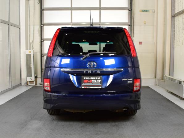 Toyota ISis I Рестайлинг с пробегом 2011 года, цена 1 199 999 рублей, 153771 км, компактвэн, Автокод Объявления