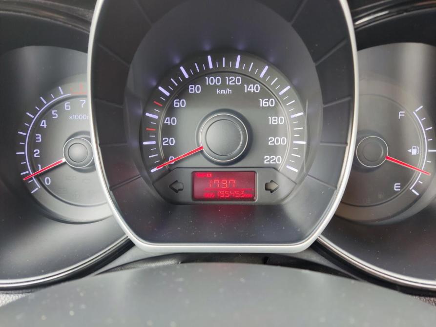 Kia Rio III Ростов-на-Дону  - изображение 13
