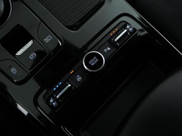 Kia K5 III с пробегом 2020 года, цена 2 844 444 рубля, 66782 км, седан, Автокод Объявления