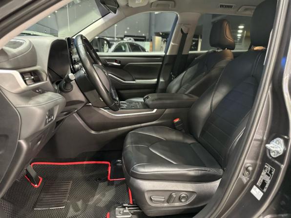 Toyota Highlander IV (XU70) с пробегом 2021 года, цена 4 550 000 рублей, 91200 км, внедорожник, Автокод Объявления