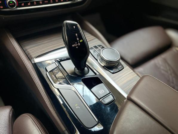 BMW 5 серии VII (G30/G31/G38) с пробегом 2018 года, цена 4 200 000 рублей, 110152 км, седан, Автокод Объявления