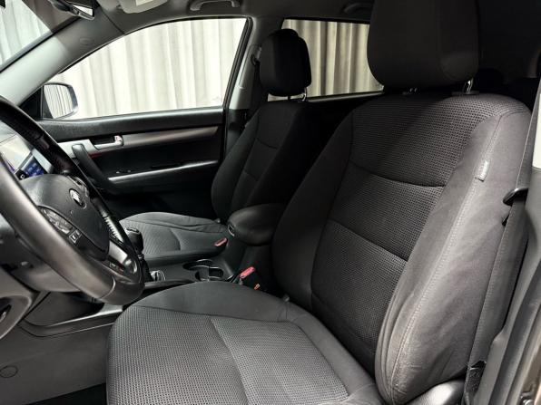 Kia Sorento II Рестайлинг с пробегом 2013 года, цена 1 699 000 рублей, 138210 км, внедорожник, Автокод Объявления