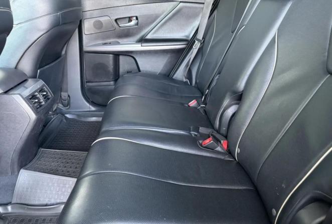 Toyota Venza I Рестайлинг с пробегом 2013 года, цена 2 195 000 рублей, 146799 км, внедорожник, Автокод Объявления