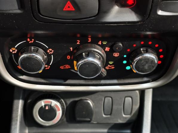Renault Duster I с пробегом 2014 года, цена 995 000 рублей, 78228 км, внедорожник, Автокод Объявления
