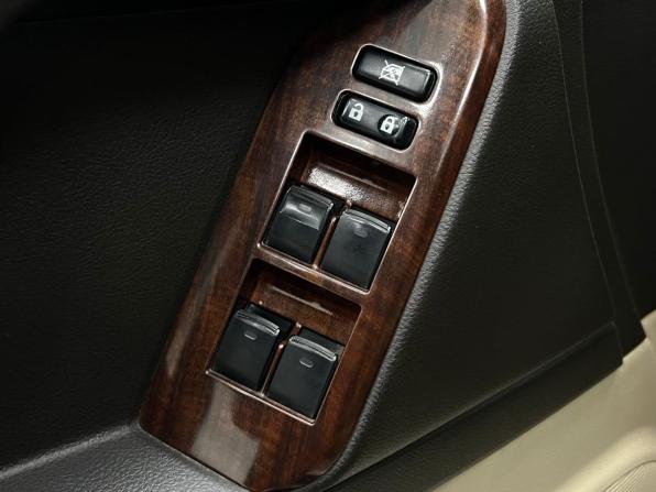 Toyota Land Cruiser Prado 150 Series с пробегом 2009 года, цена 2 590 000 рублей, 251000 км, внедорожник, Автокод Объявления